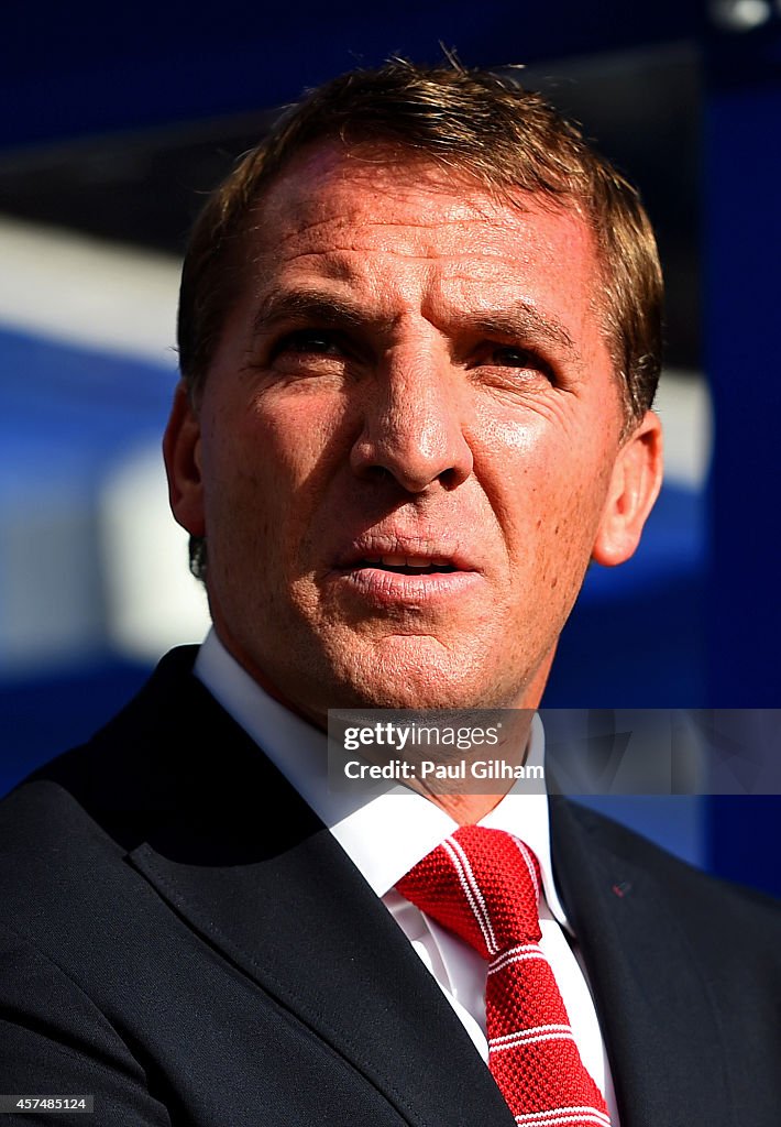 Queens Park Rangers v Liverpool - Premier League