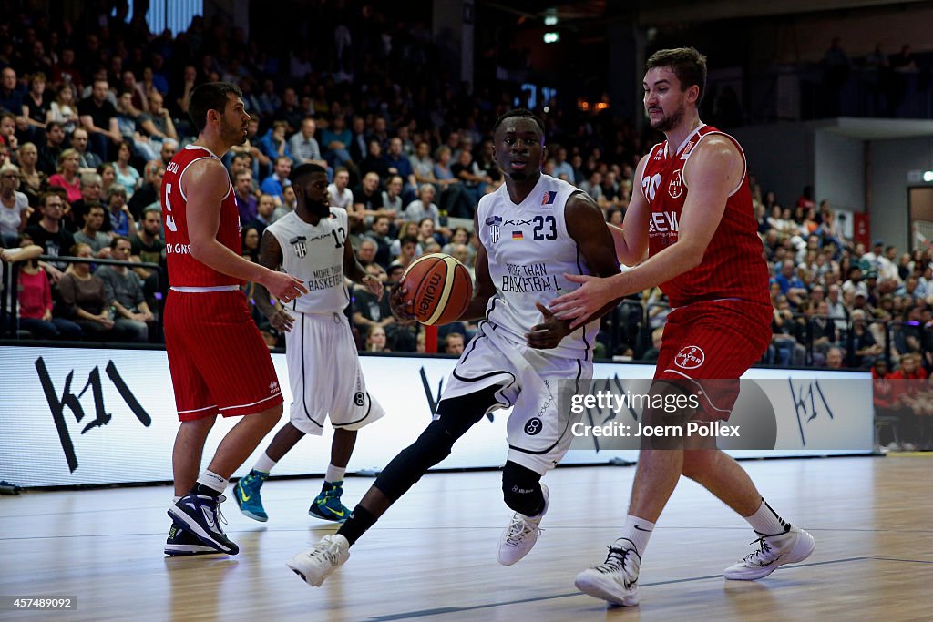 Hamburg Towers v Bayer Giants Leverkusen - Second Basketball Bundesliga