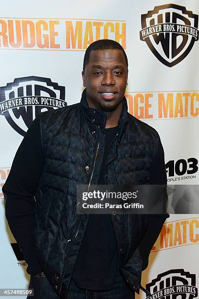 Kordell Stewart attends the "Grudge Match" screening at AMC Parkway Pointe on December 17, 2013 in Atlanta, Georgia.