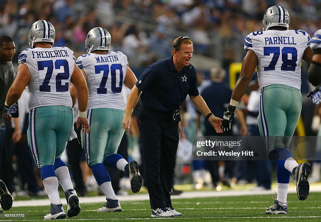 New York Giants v Dallas Cowboys