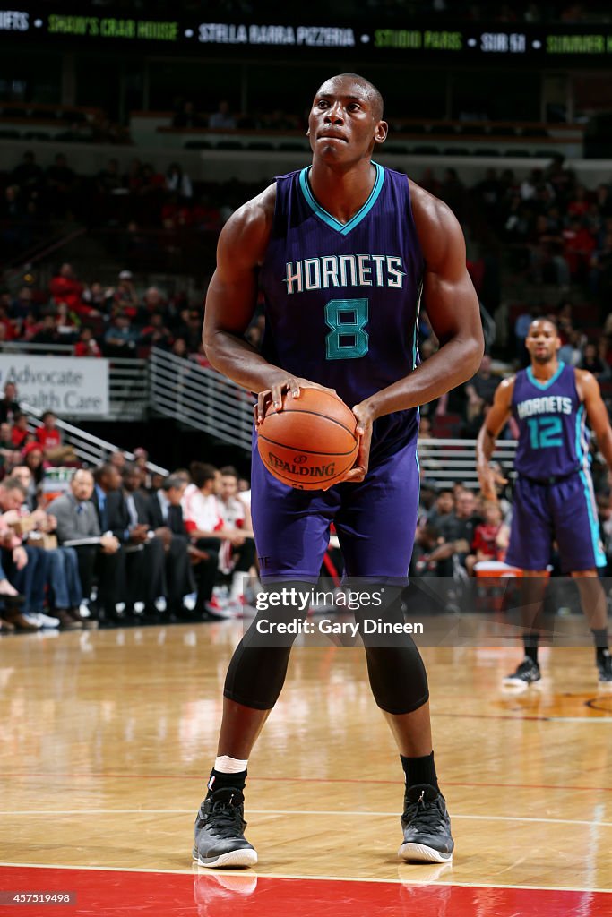 Charlotte Hornets v Chicago Bulls