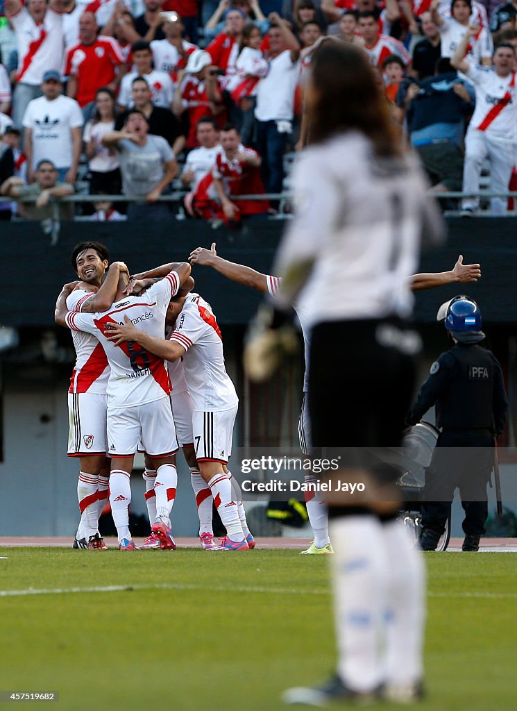 River Plate v Belgrano - Torneo de Transicion 2014