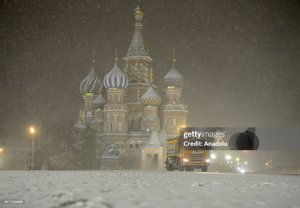 Snow in Moscow