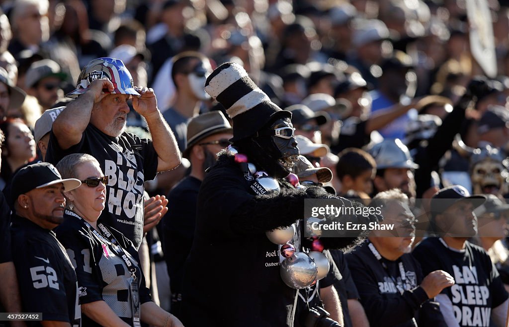 Arizona Cardinals v Oakland Raiders