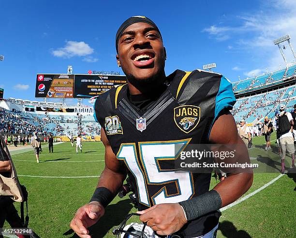 Allen Robinson of the Jacksonville Jaguars heads off the field after the game against the Cleveland Browns at EverBank Field on October 19, 2014 in...