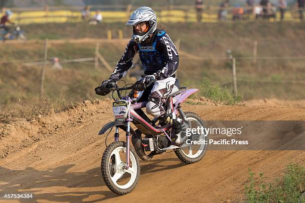 Single Motor Rider Singlespeed Bike Photos and Premium High Res Pictures - Getty Images