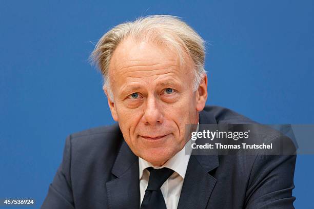 Former German Environment Minister Juergen Trittin speaks to the media at Bundespressekonferenz on October 20, 2014 in Berlin, Germany. The...