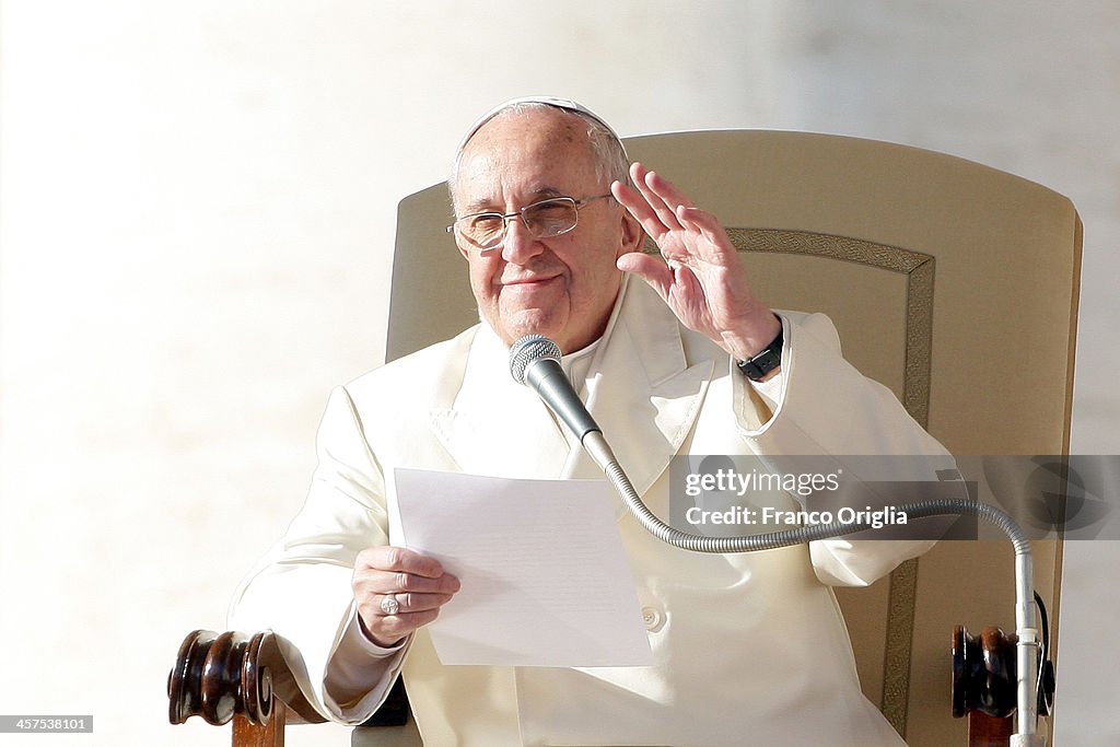 Pope Francis Holds Weekly Audience