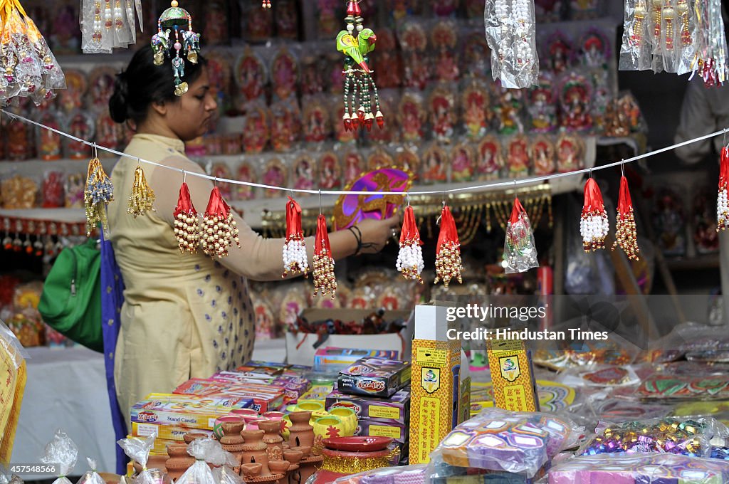 Preparations For Hindu Festival Diwali