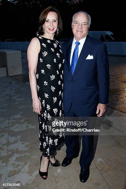 Henry R Kravis and his wife attend the Foundation Louis Vuitton Opening at Foundation Louis Vuitton on October 20, 2014 in Boulogne-Billancourt,...