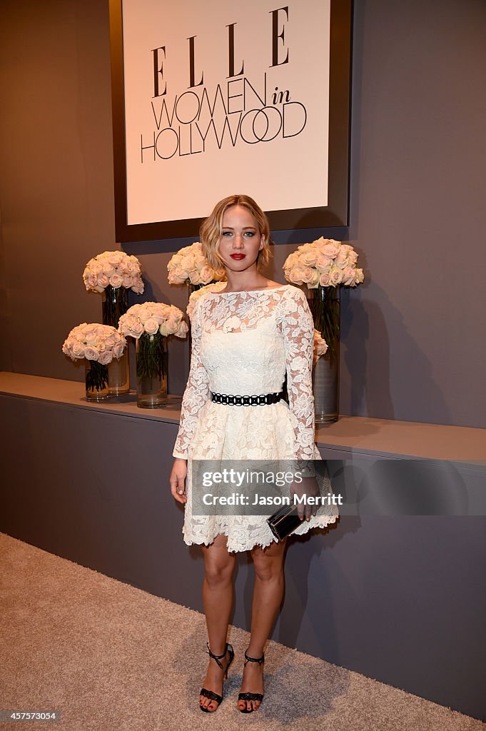 ELLE's 21st Annual Women In Hollywood Celebration - Roaming Inside