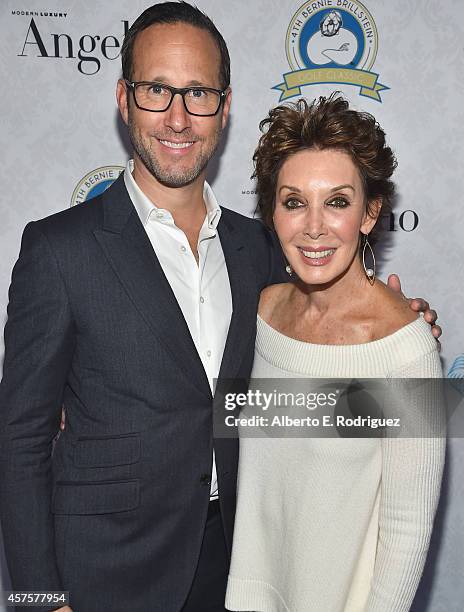 Talent agent Richard Weitz and Carrie Brillstein attend the Barlow Respiratory Hospital;s 4th Annual Bernie Brillstein Golf Classic Awards Dinner at...