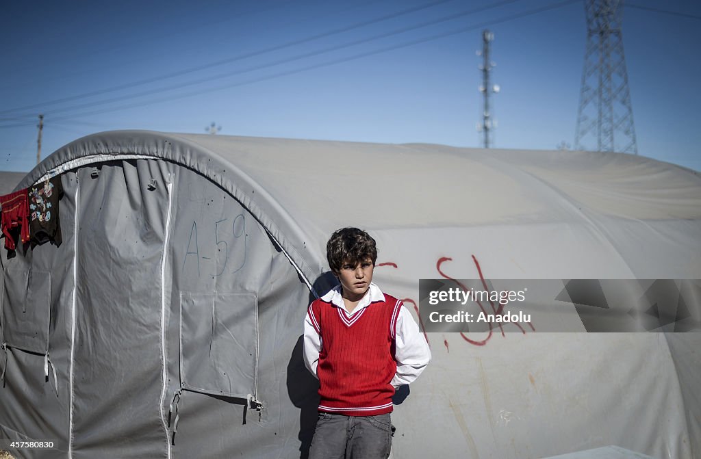 Syrian Kurdish refugees in Suruc refugee camp