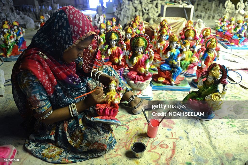 INDIA-RELIGION-FESTIVAL-DIWALI