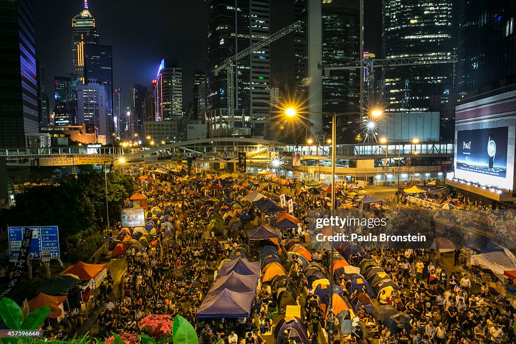 Hong Kong Pro-Democracy Rallies Enter Week Four Despite Police Efforts To Clear The Streets