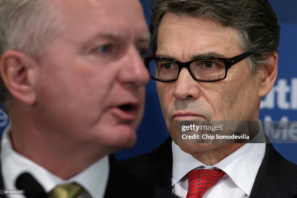 Texas Governor Rick Perry Speaks On State's Response To Ebola