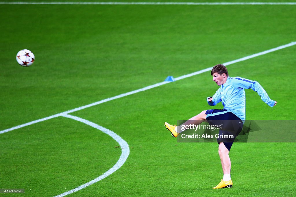 FC Zenit - Training & Press Conference