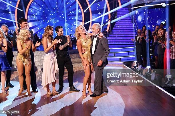 Episode 1906" - International superstar Pitbull returned to the ballroom and for the first time joined Julianne Hough, Carrie Ann Inaba and Bruno...