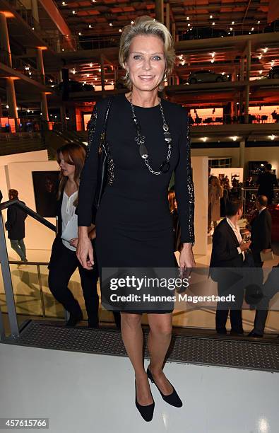 Stephanie von Pfuel attends the Vernissage 'Frauenbilder in der zeitgenoessischen Fotografie' at MERCEDES BENZ on October 21, 2014 in Munich, Germany.