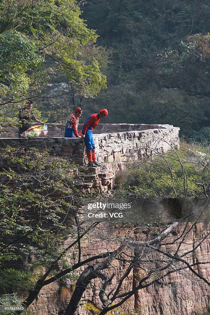 Spider-man Collects Garbage In Xinxiang