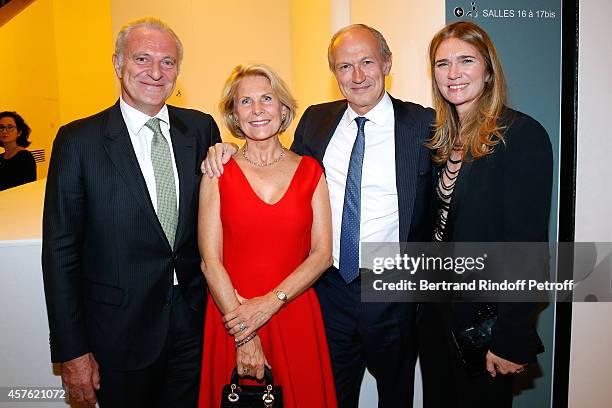 Alain Flammarion with his wife Suzanna and CEO of L'Oreal Jean-Paul Agon with his Companion Sophie Agon attend the 'Diner des Amis du Musee d'Art...