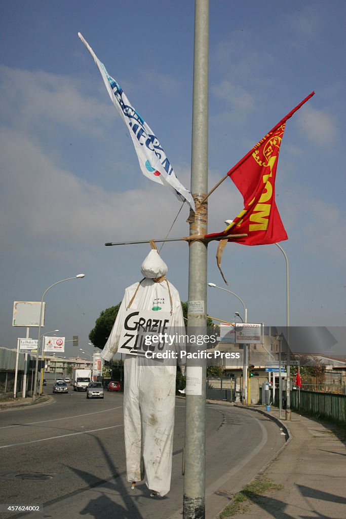 Mannequin hanged during workers protest of New Sinter Arzano...