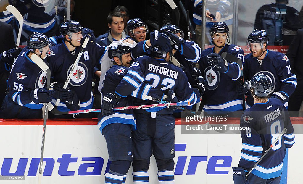 Carolina Hurricanes v Winnipeg Jets