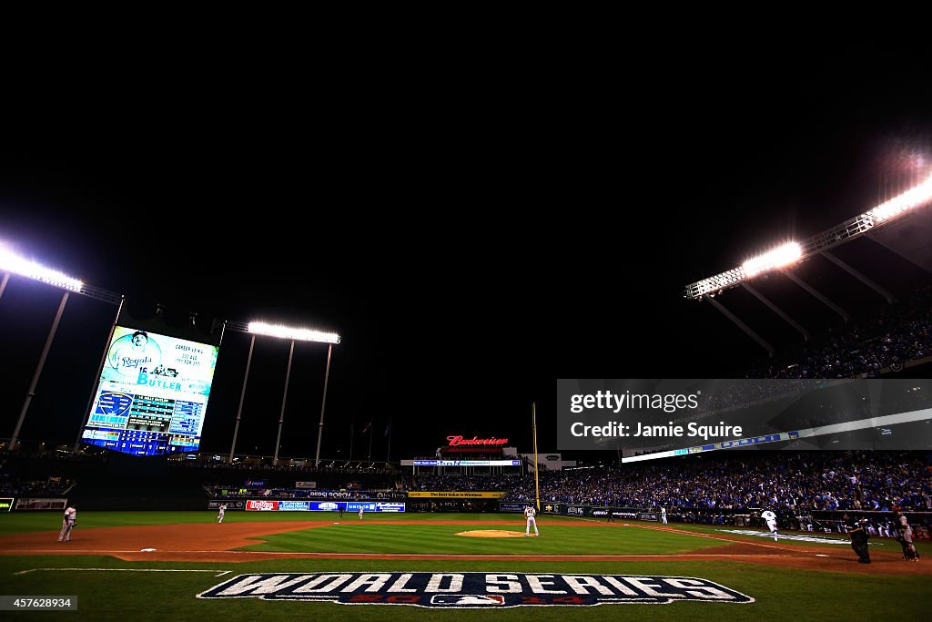 World Series - San Francisco Giants v Kansas City Royals - Game One