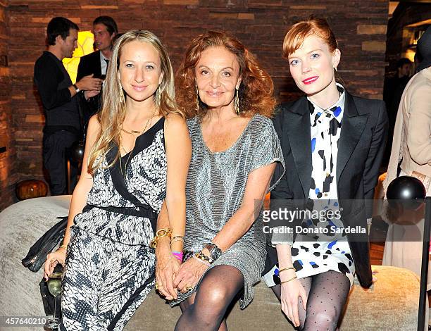 Jewelry designer Jennifer Meyer, fashion designer Diane Von Furstenberg and Jessica Jaffe attend the CFDA/Vogue Fashion Fund evening dinner on...