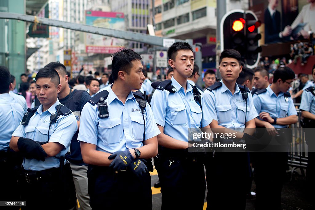 Images Of Mongkok As Hong Kong May Send New Report on Democracy Demands to China