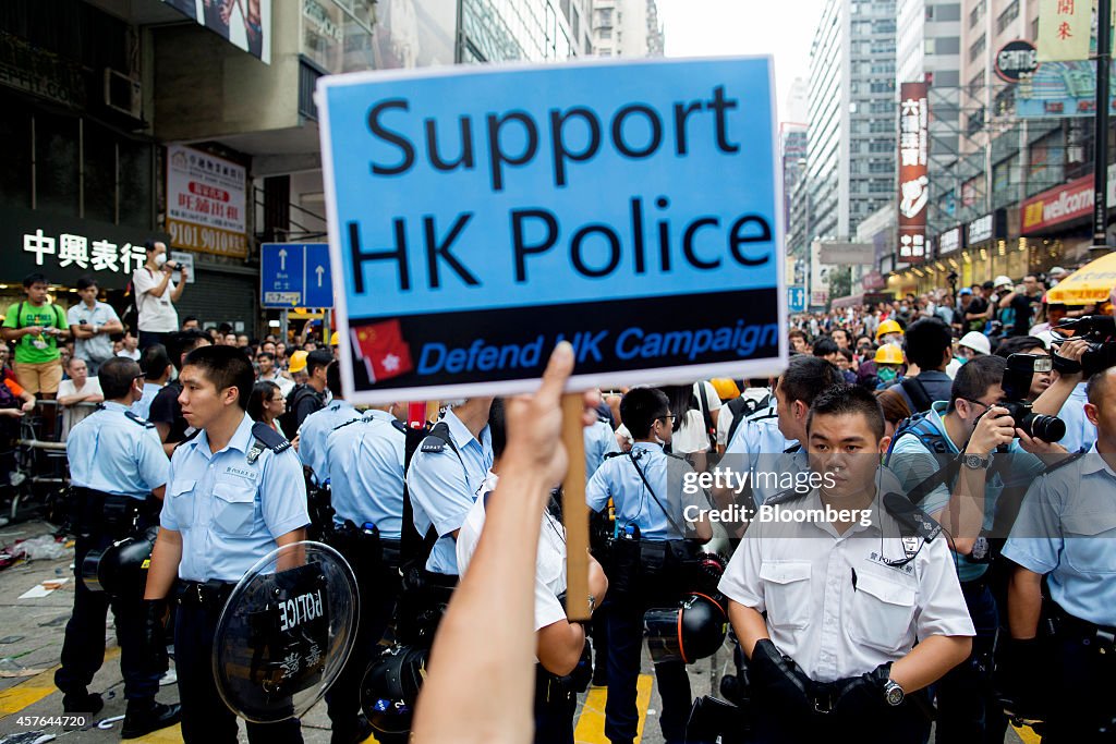 Images Of Mongkok As Hong Kong May Send New Report on Democracy Demands to China