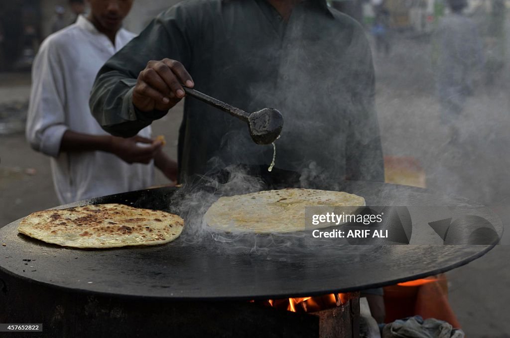 PAKISTAN-THEME-FOOD