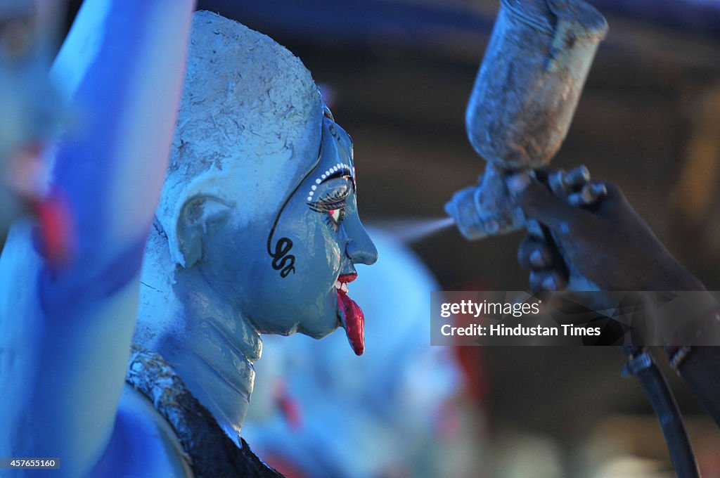 Artist Making Idols For Kali Puja