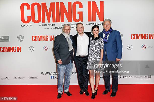 Joern Kubiki, Marco Kreuzpaintner, Aylin Tezel and Klaus Wowereit attend the 'Coming In' Premiere in Berlin on October 22, 2014 in Berlin, Germany.