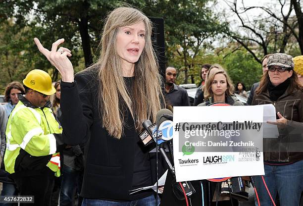 Sally Wade attends the George Carlin Way Street Sign Unveiling on October 22, 2014 in New York City.