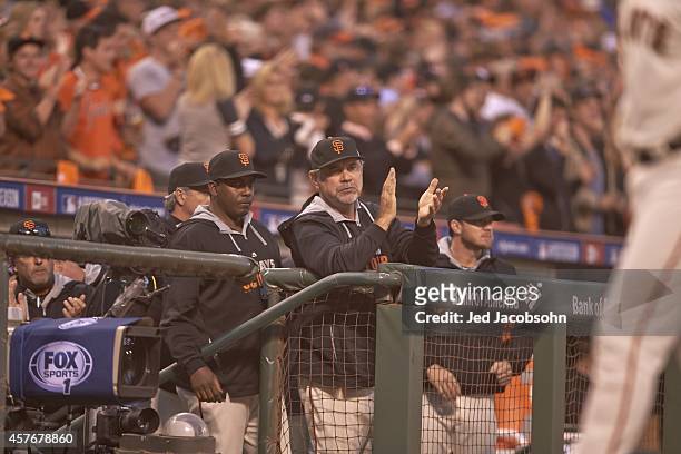 Playoffs: San Francisco Giants manager Bruce Bochy in dugout during Game 4 vs St. Louis Cardinals at AT&T Park. San Francisco, CA CREDIT: Jed...
