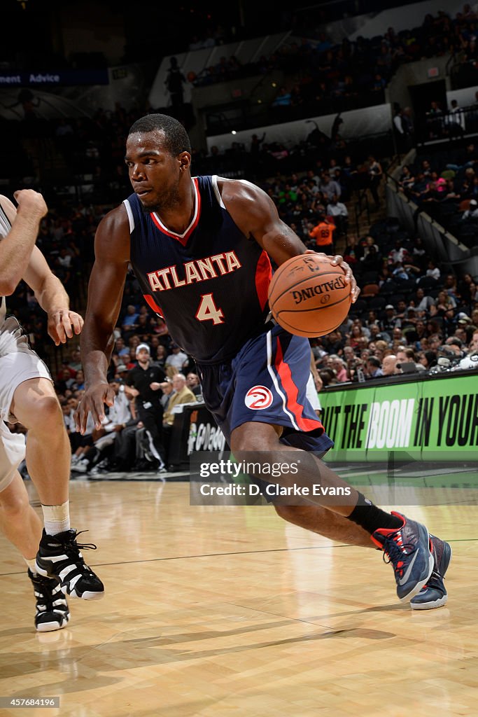 Atlanta Hawks v San Antonio Spurs