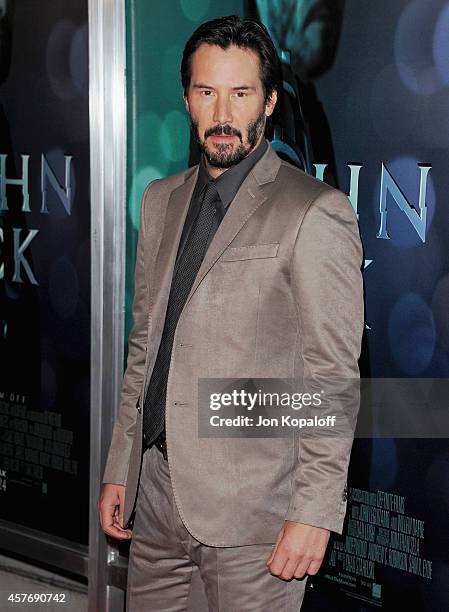 Actor Keanu Reeves arrives at the Los Angeles special screening "John Wick" at ArcLight Hollywood on October 22, 2014 in Hollywood, California.