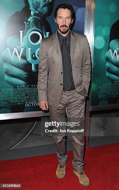 Actor Keanu Reeves arrives at the Los Angeles special screening "John Wick" at ArcLight Hollywood on October 22, 2014 in Hollywood, California.