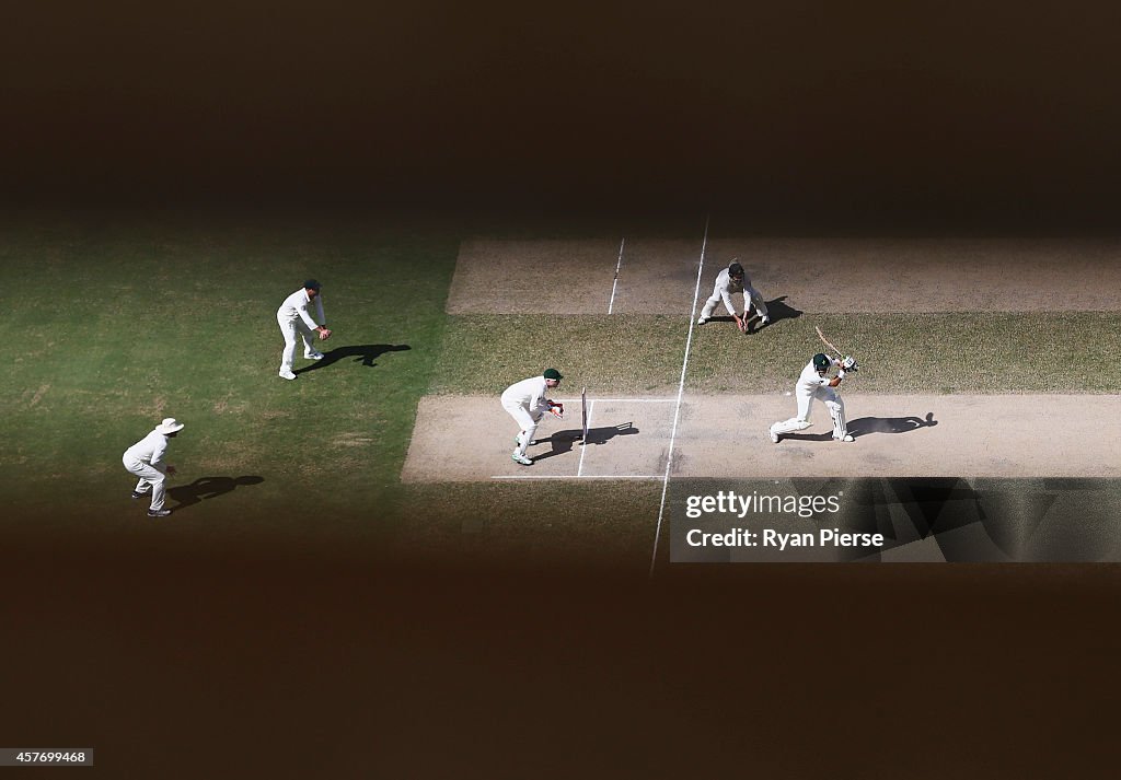 Pakistan v Australia - 1st Test Day Two