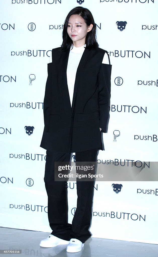2015 S/S Seoul Fashion Week "PushBUTTON" Collection