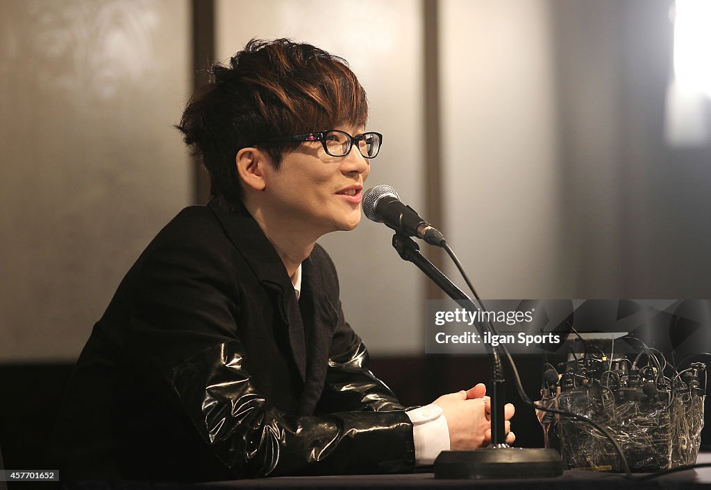 Seo Tai-Ji 9th Album "Quiet Night" Press Conference