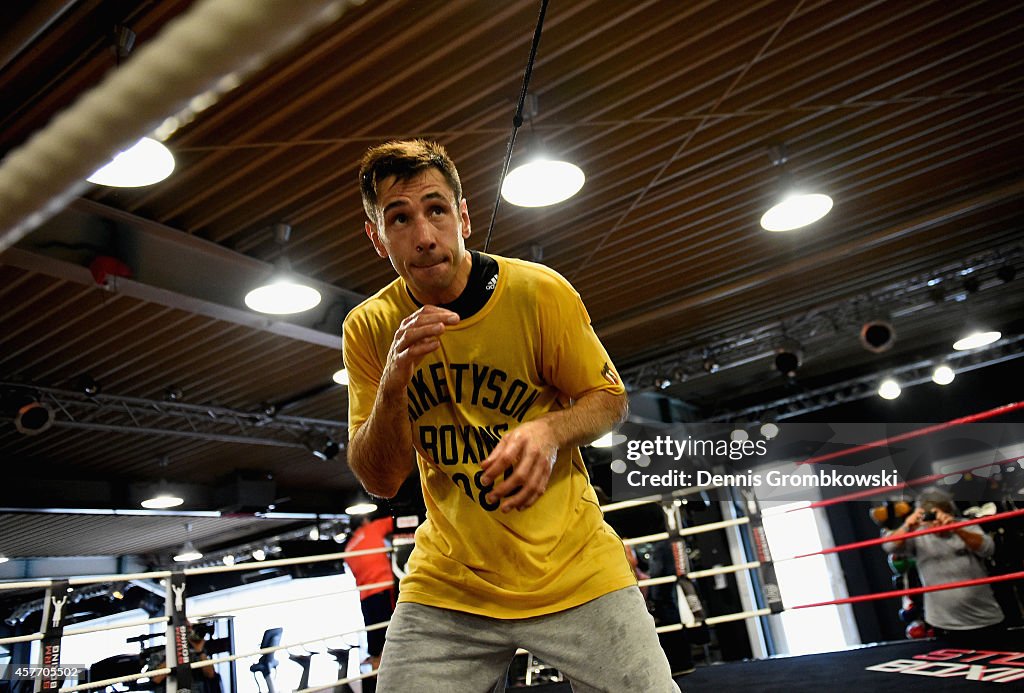 Felix Sturm - Public Training Session