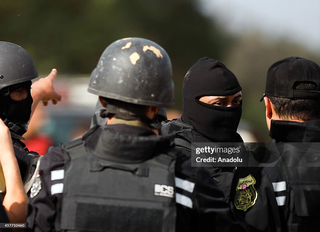 Two killed during clashes between security forces and armed group in Tunis