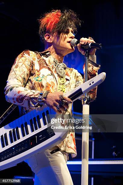 Rob Fusari aka 8Bit of Cary Nokey performs at Tipitina's on October 22, 2014 in New Orleans, Louisiana.