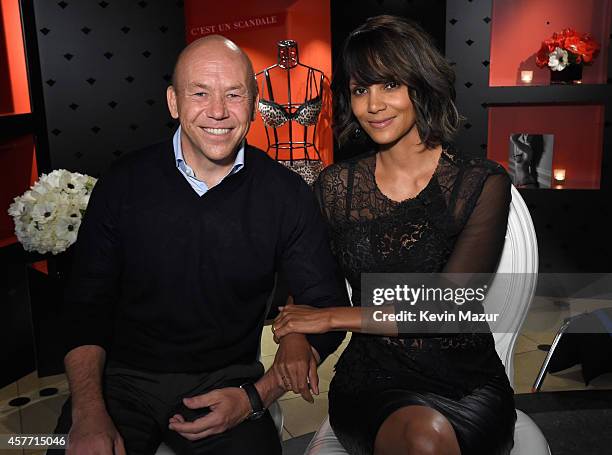 Eric Ryd 210 Scandale Paris Stock Photos, High-Res Pictures, and Images - Getty ...