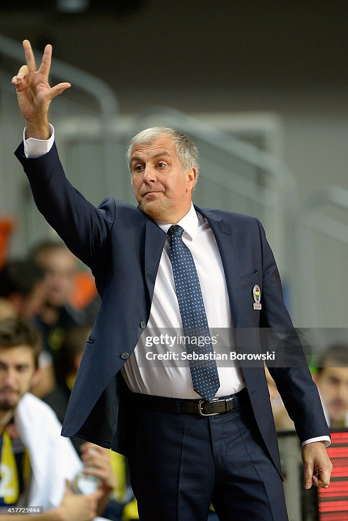 PGE Turow Zgorzelec v Fenerbahce Ulker Istanbul  - Turkish Airlines Euroleague