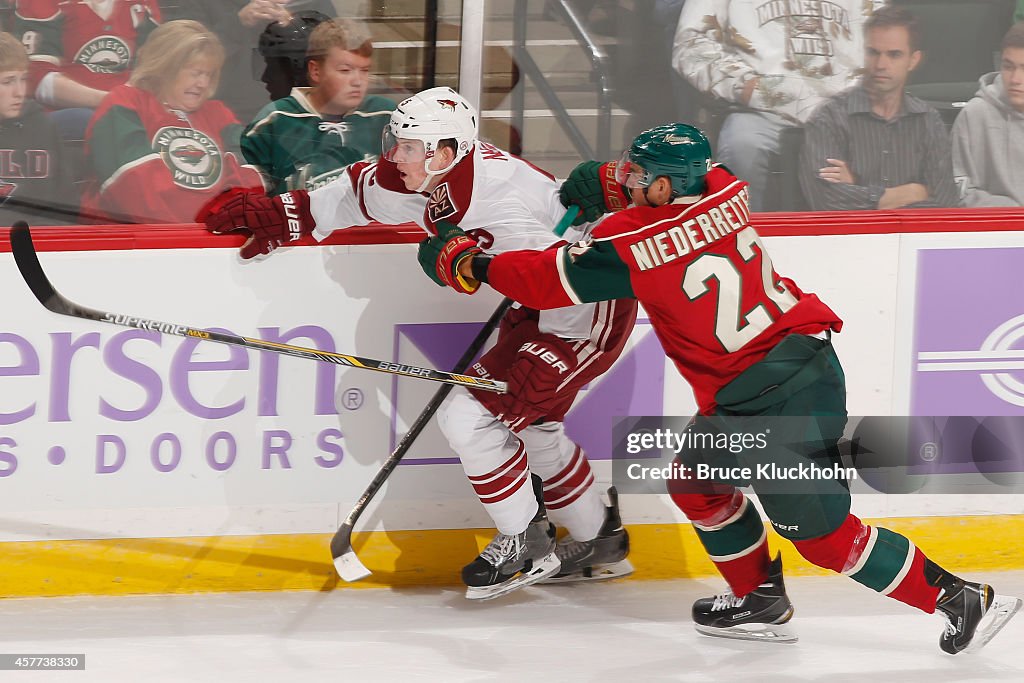 Arizona Coyotes v Minnesota Wild