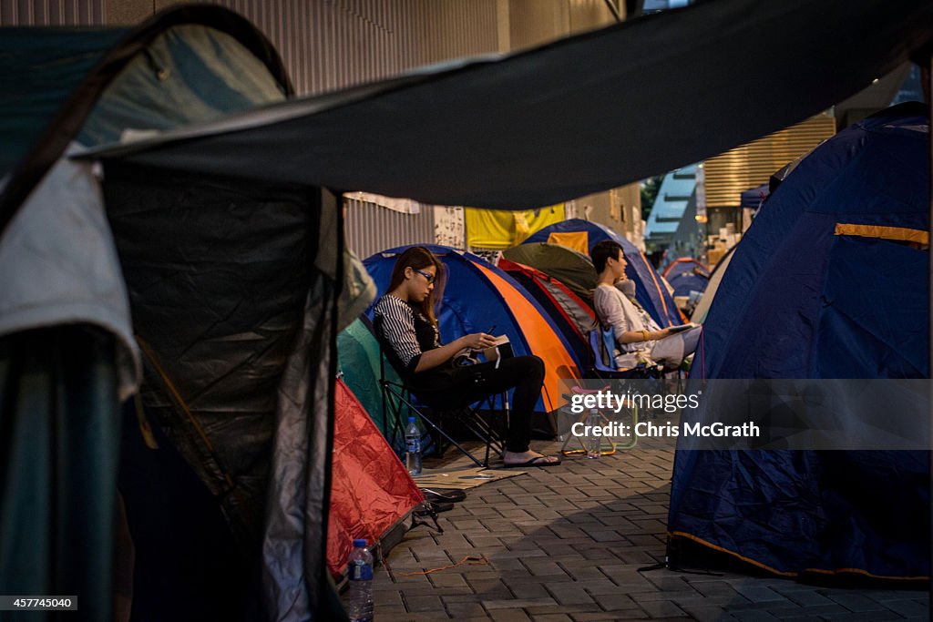 Students Continue To Protest In Hong Kong Following Negotiation Talks