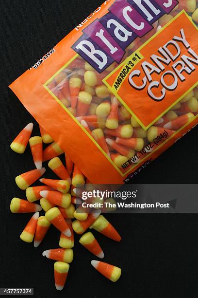 Washington Post Studio DATE: October 17, 2007 PHOTO: Julia Ewan/TWP CAPTION: For favorite Halloween candy chart - Brach's Candy Corn.
